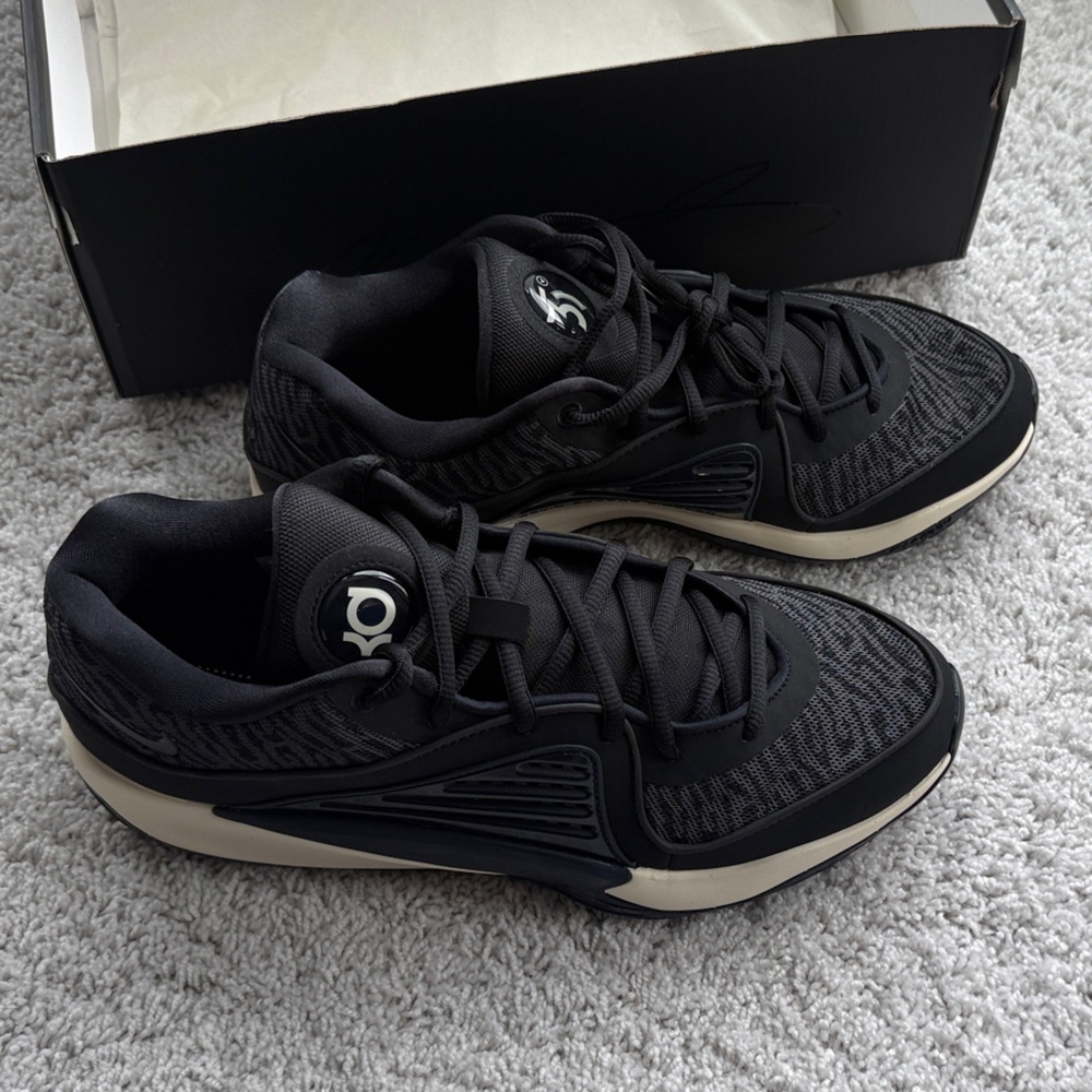 Nike KD 16 NRG 'Boardroom Size 10 NWT - Picture 9 of 12